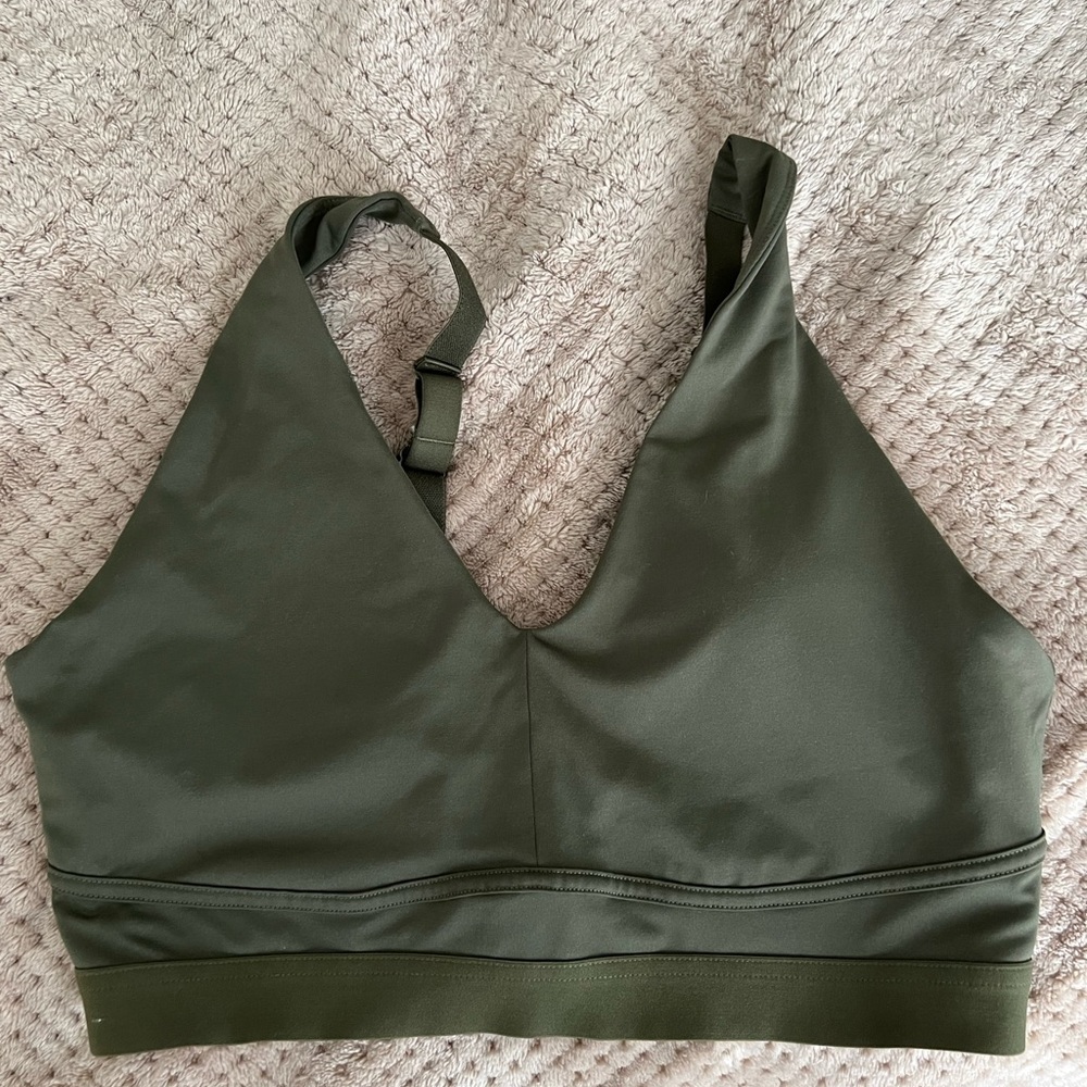 Fabletics Sports Bra